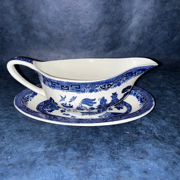 Johnson Brothers Accents Vintage Johnson Bros England Blue Willow